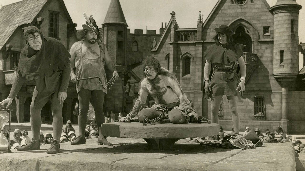 HUNCHBACK OF NOTRE-DAME (THE) — TMDB (pass2)