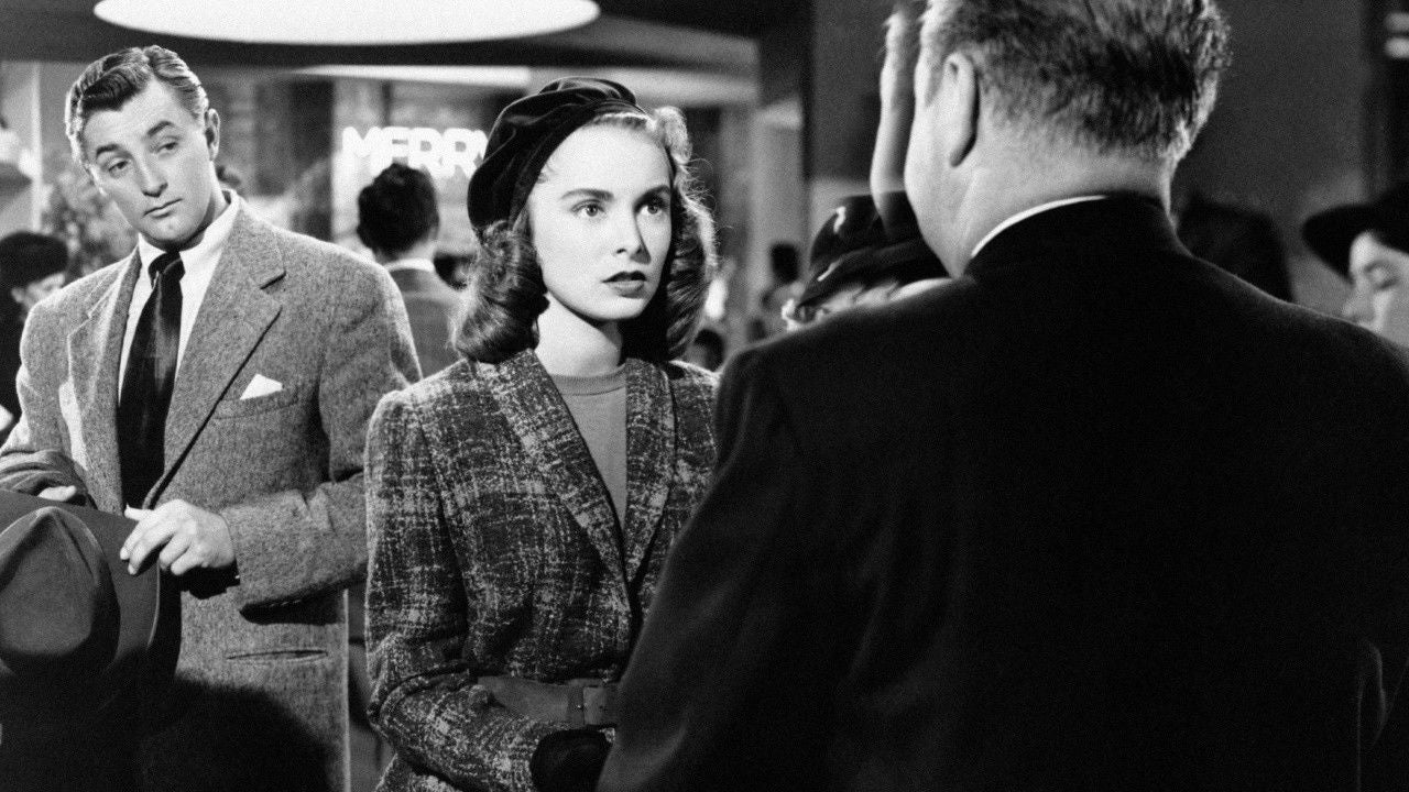 HOLIDAY AFFAIR, A — TMDB (pass2)